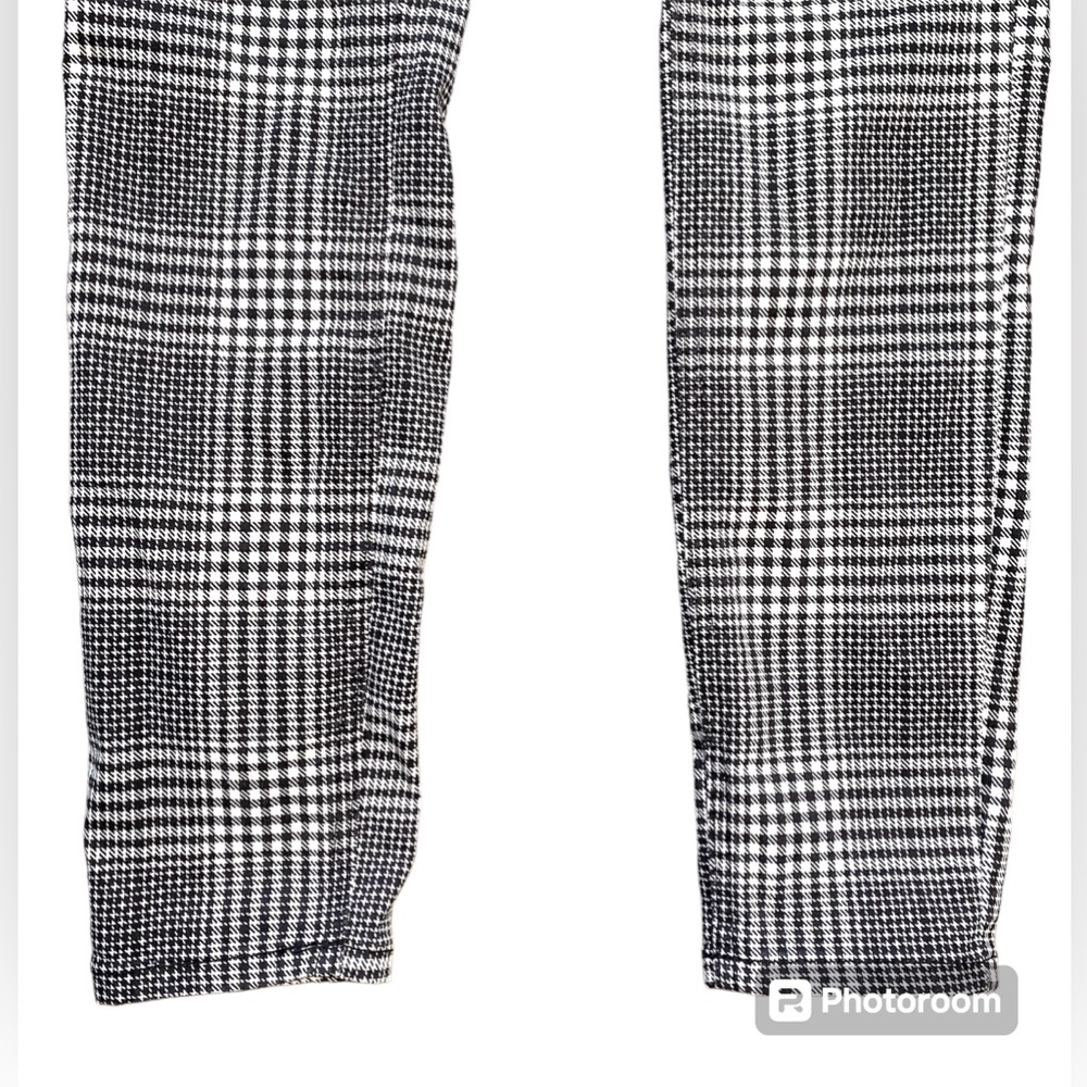 Refuge Women’s Stretch Skinny Black & White Plaid Jeans Pants Size 2 - Picture 5 of 11